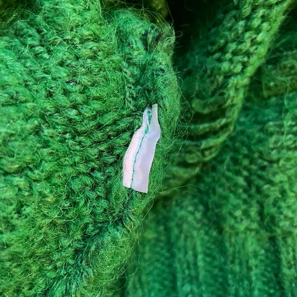 Zara Cropped Wavy Knit Turtleneck Sweater - Picture 4 of 7